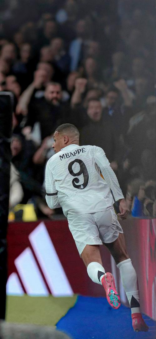 韩足晚报（2025.12.3）韩国女足五球惨败荷兰