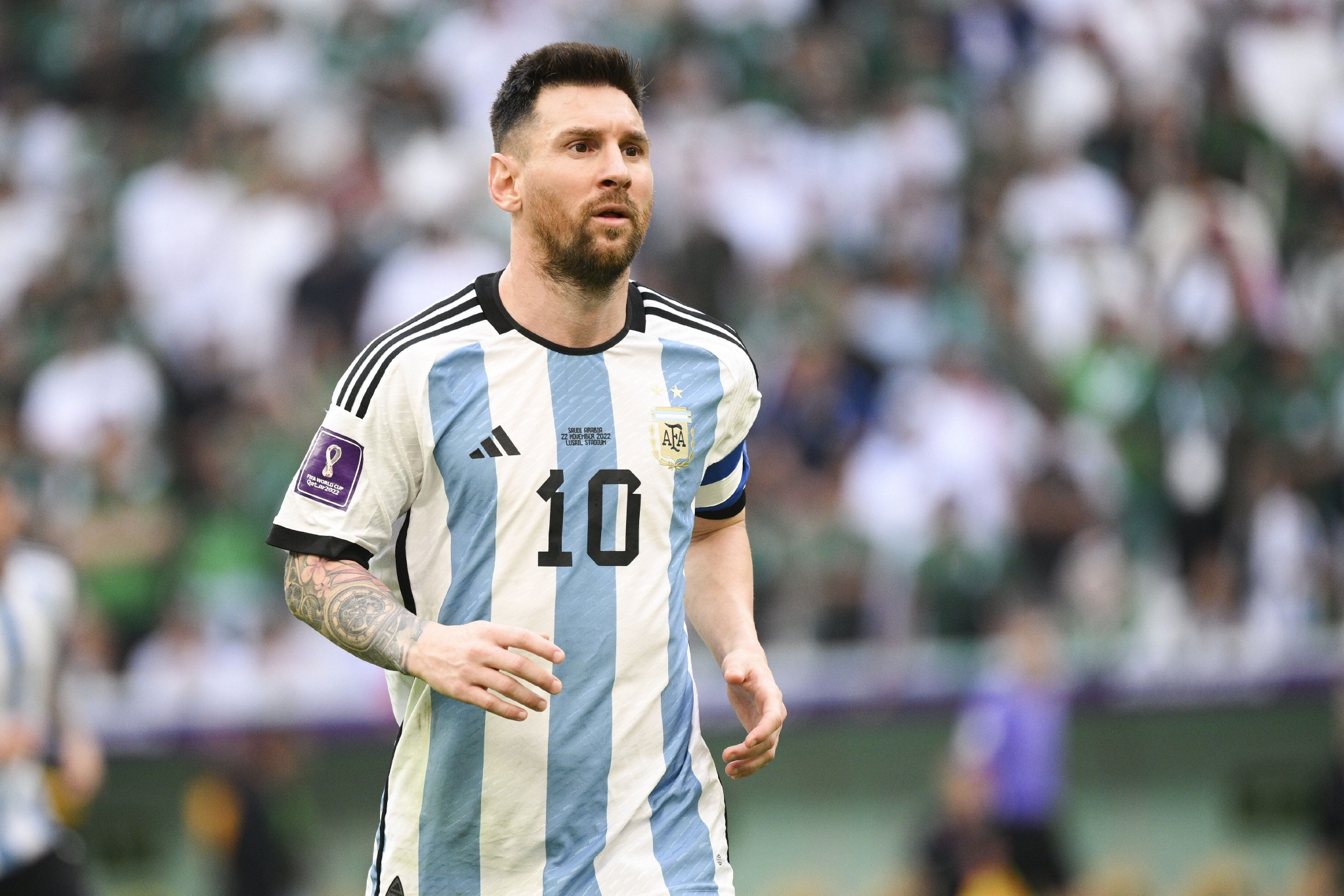 利物浦1-1无奈丢分，切尔西1-3爆冷翻车，阿森纳稳坐英超榜首