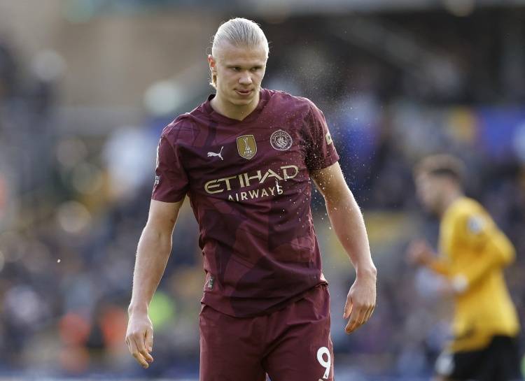 拜仁跟队：凯恩正在全力劝说格伊，希望他能选择加盟拜仁